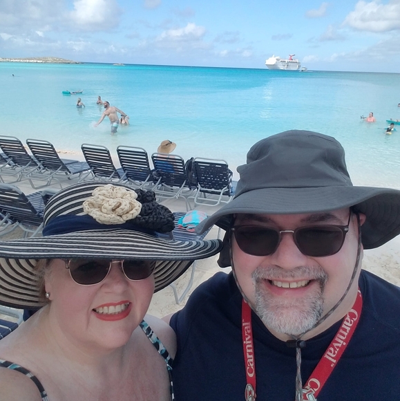 Meet your Posher, Jacqueline - Picture 1 of 1